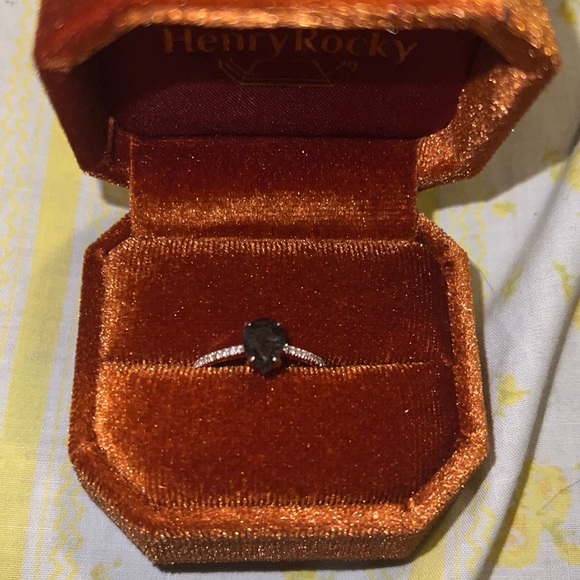 Black Rutilated Quartz Ring - Picture 4 of 4